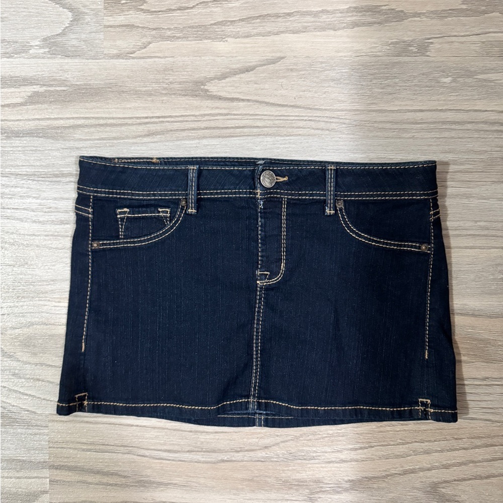 Y2K 2BWU Dark Denim Mini Skirt Woman’s Size Large